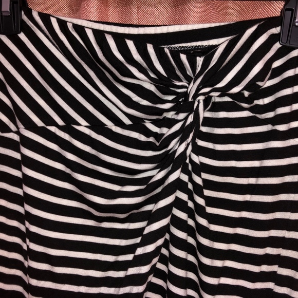 Striped Maxi Skirt - Picture 2 of 3